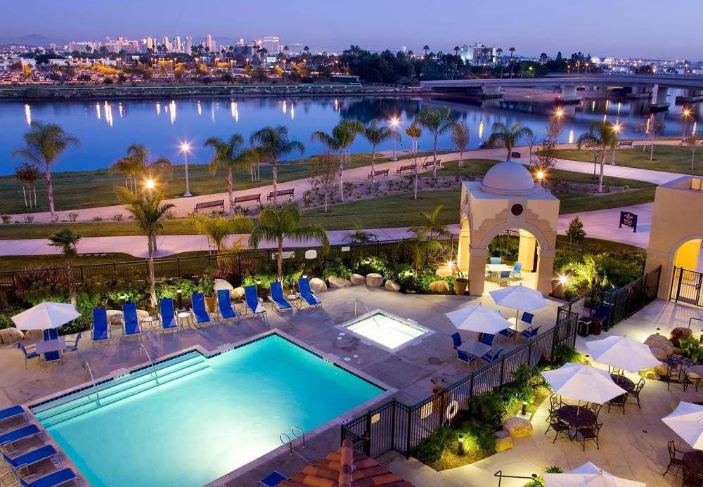 Courtyard San Diego Airport/Liberty Station Экстерьер фото