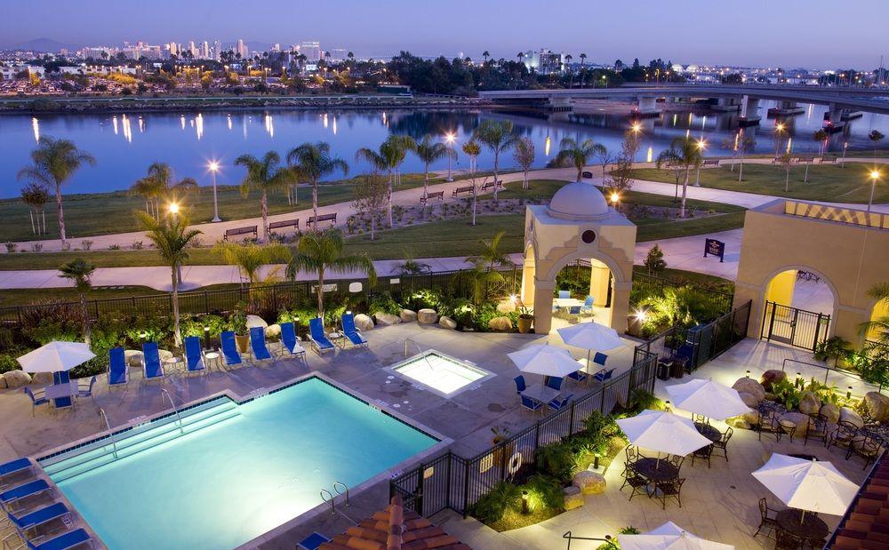 Courtyard San Diego Airport/Liberty Station Экстерьер фото