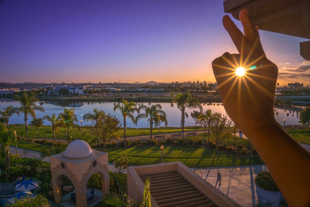 Courtyard San Diego Airport/Liberty Station Экстерьер фото