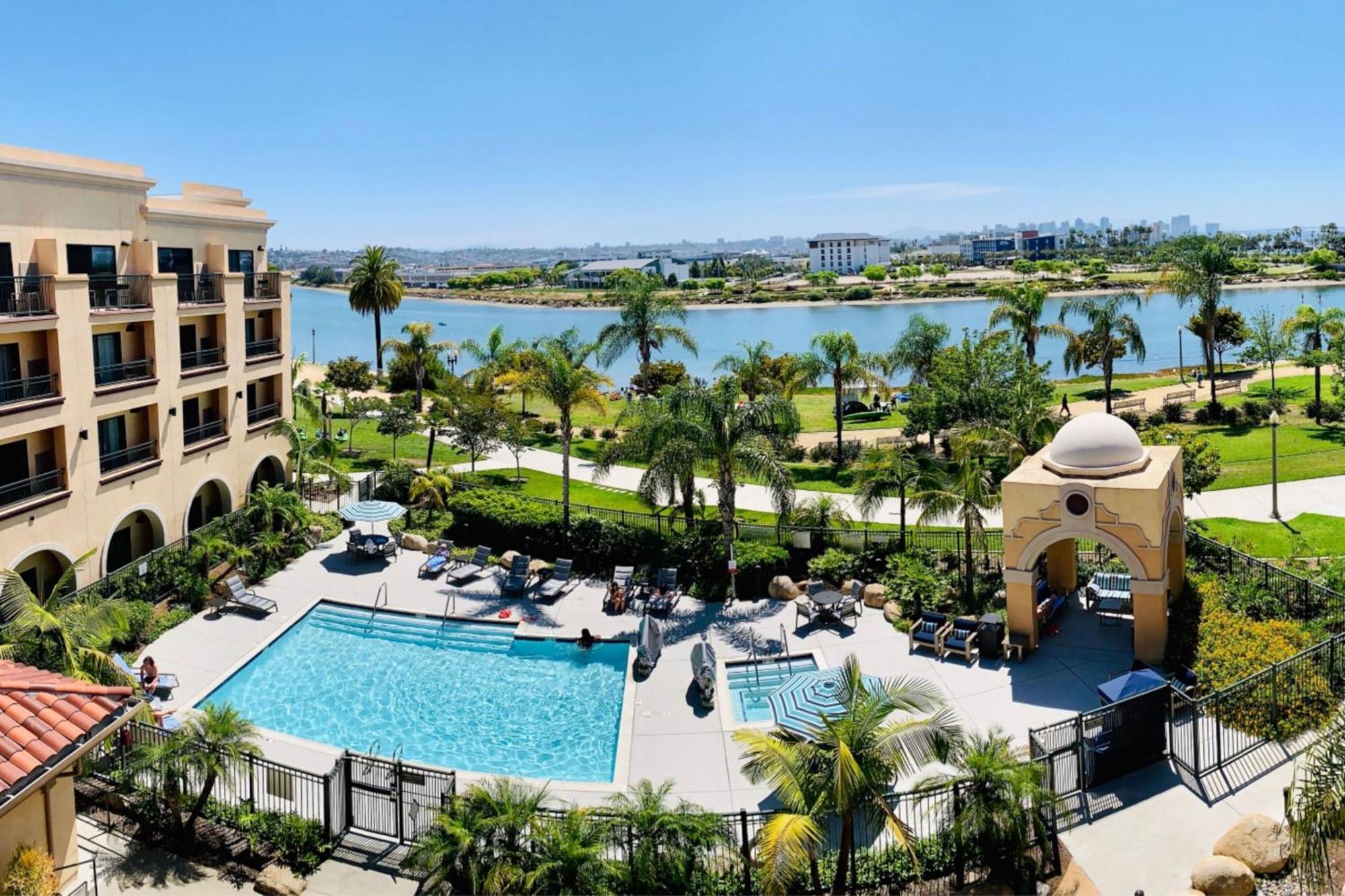 Courtyard San Diego Airport/Liberty Station Экстерьер фото